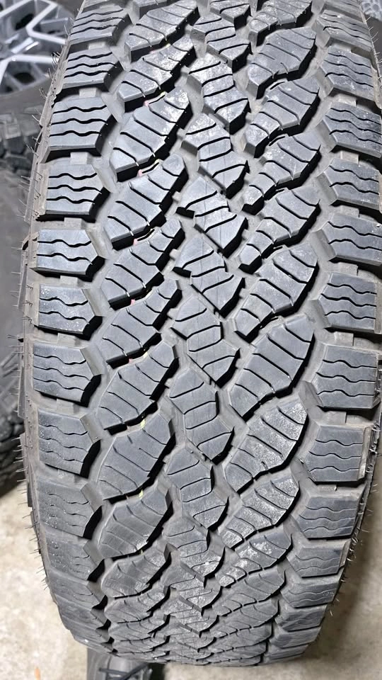 255/70/18 General A/T Tires - Like New (Tires Only)