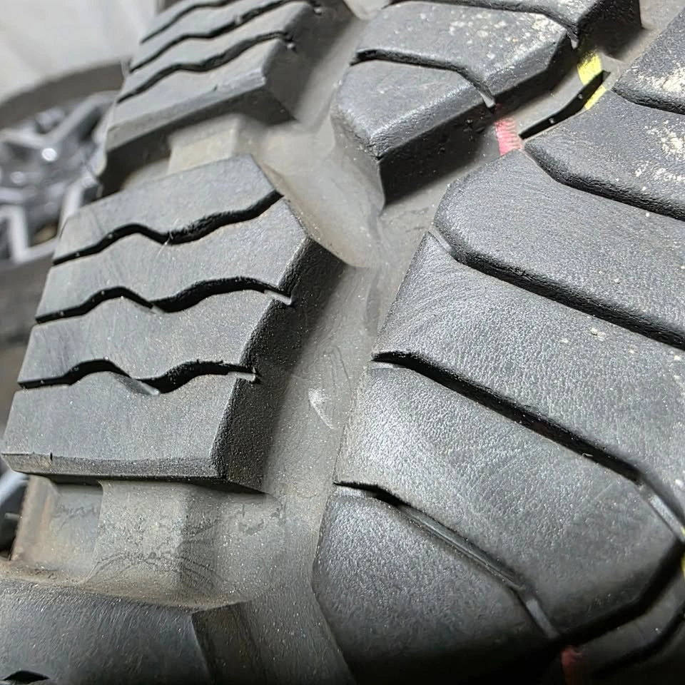 255/70/18 General A/T Tires - Like New (Tires Only) - photo 4