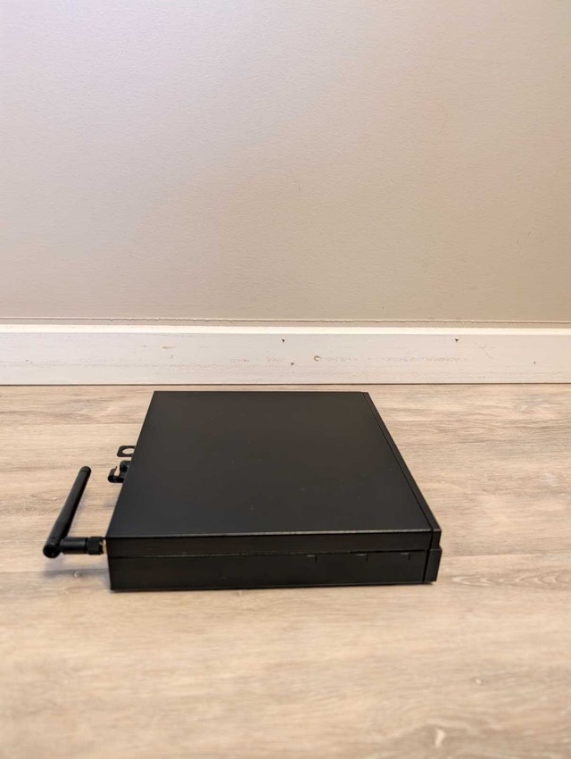 Dell OptiPlex 7060 Micro 5J7QCS2 - photo 3