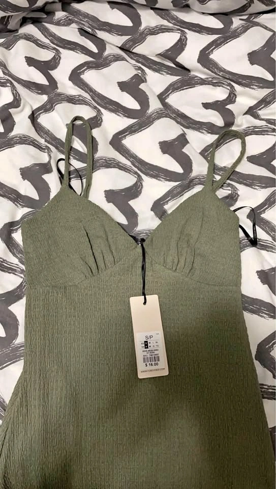 Forever 21 Dress - Size Small
