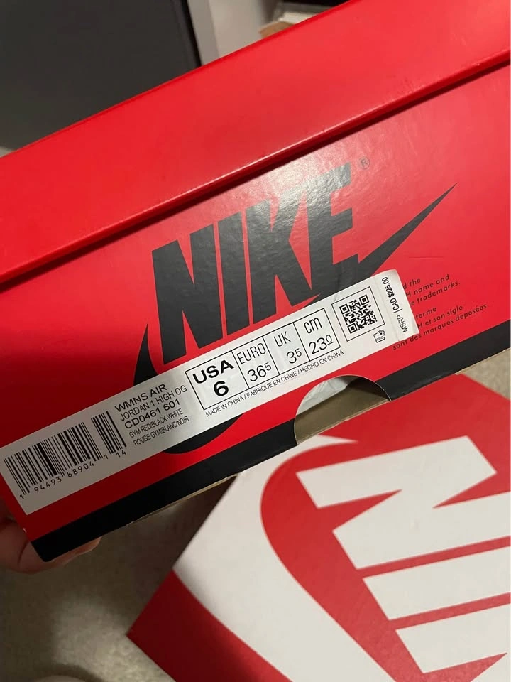 Air Jordan 1 High Satin Snake - photo 2