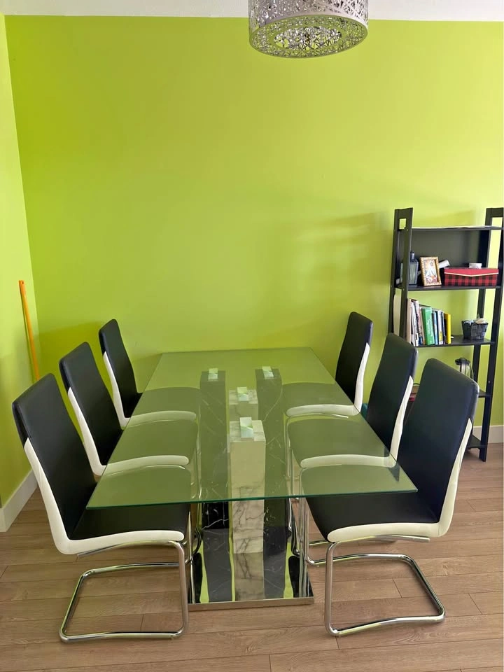Modern Glass & Marble Dining Set – 6 Chairs Included