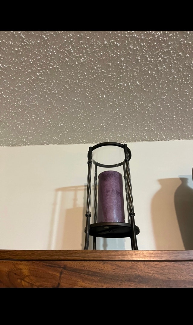 Two glass candle holders with purple candles - photo 2