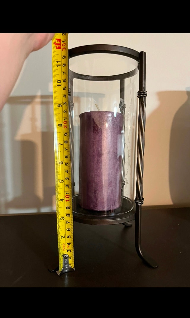 Two glass candle holders with purple candles - photo 3