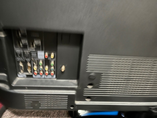 Sharp Aquos Flat Screen TV - photo 5