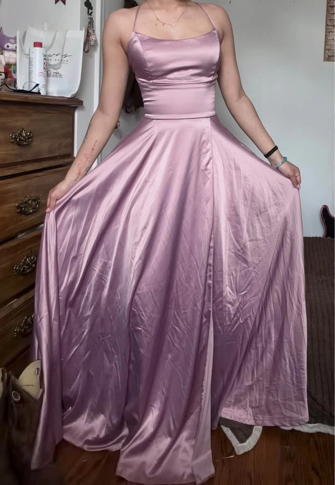 Mauve Prom Gown - photo 3