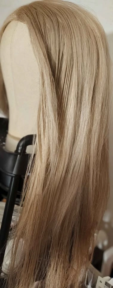 Long Blonde Lace Front Wig - photo 4