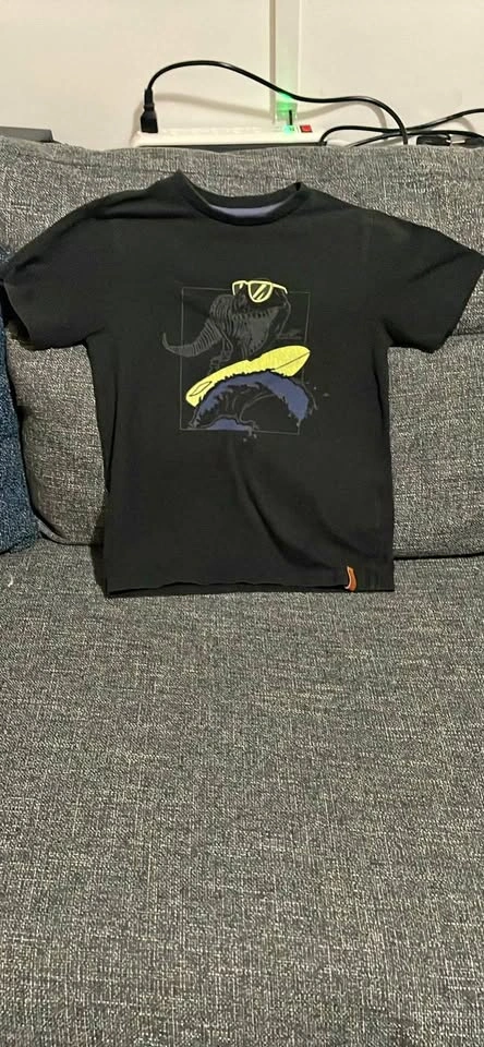 Boys Size 7 Graphic T-Shirt