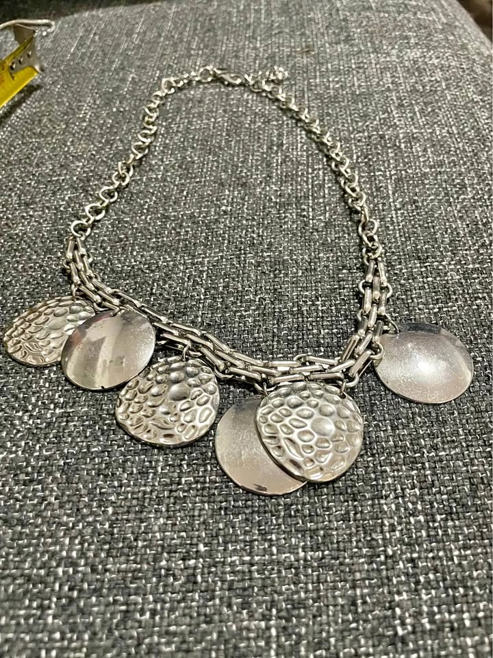 2/$25 Women’s Statement Necklaces