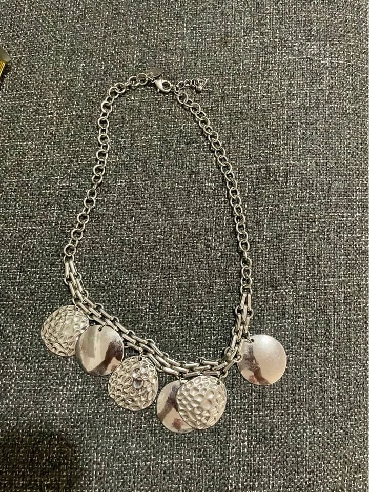 2/$25 Women’s Statement Necklaces - photo 2