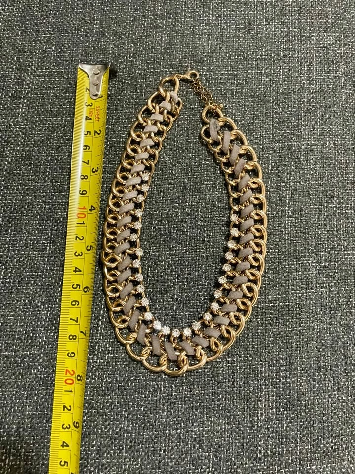 2/$25 Women’s Statement Necklaces - photo 5