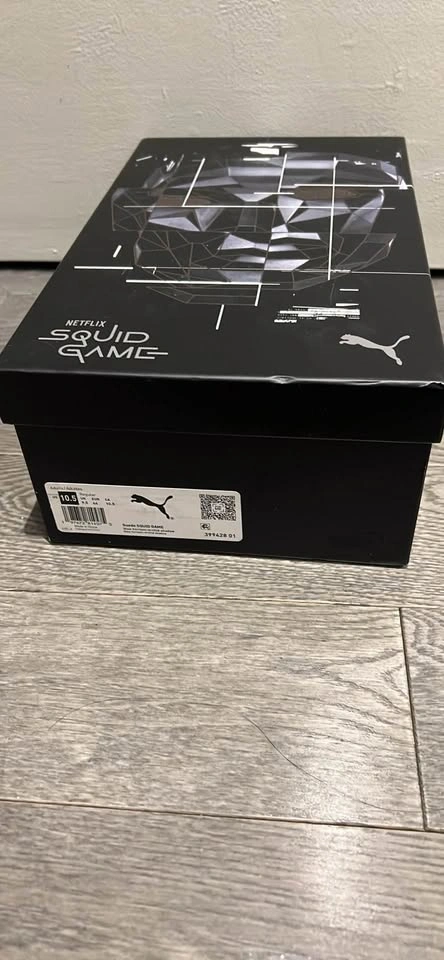 (BNIB) Puma x Squid Game Suede Sneakers Size 10.5 Adults. With 2 - photo 5