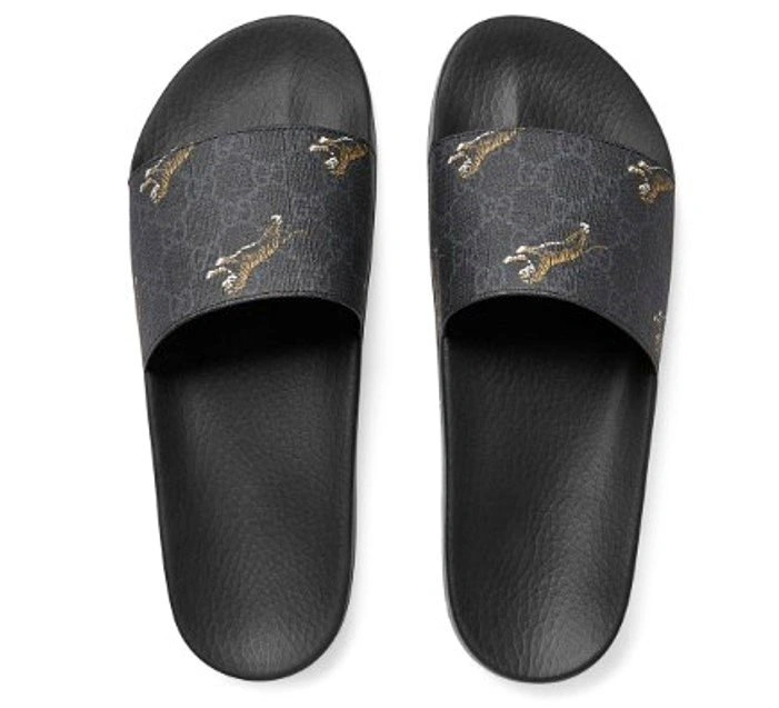 Men's Gucci GG Supreme Tiger Slides - Size 9