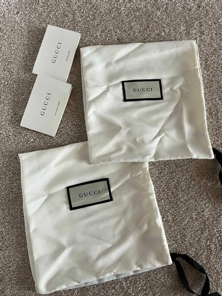 Men's Gucci GG Supreme Tiger Slides - Size 9 - photo 4