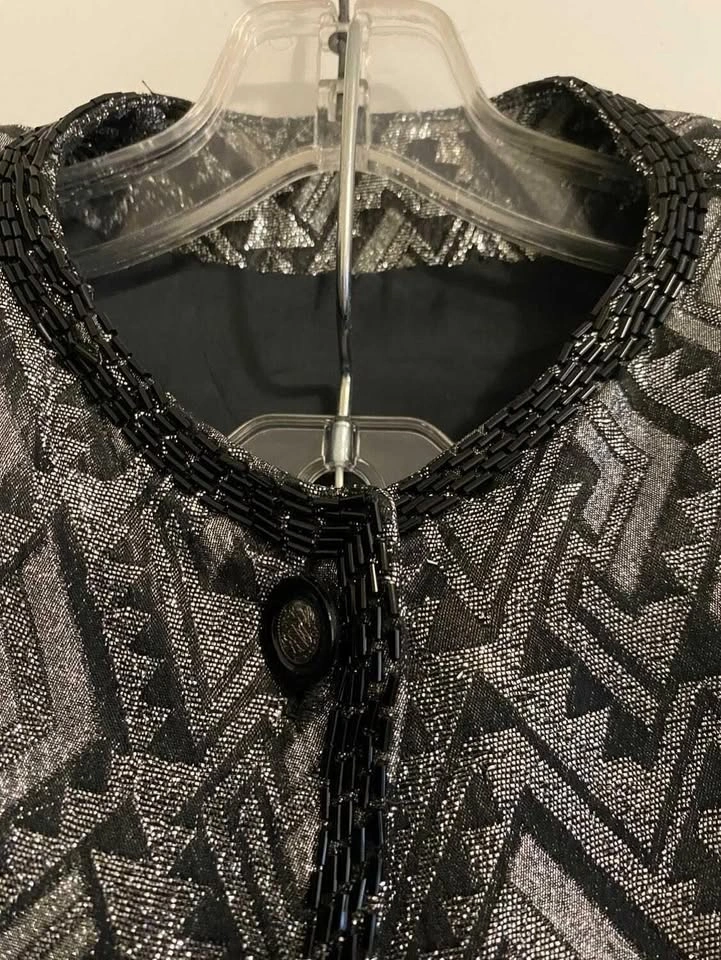 Like New - 2 Piece Custom Suit - photo 2