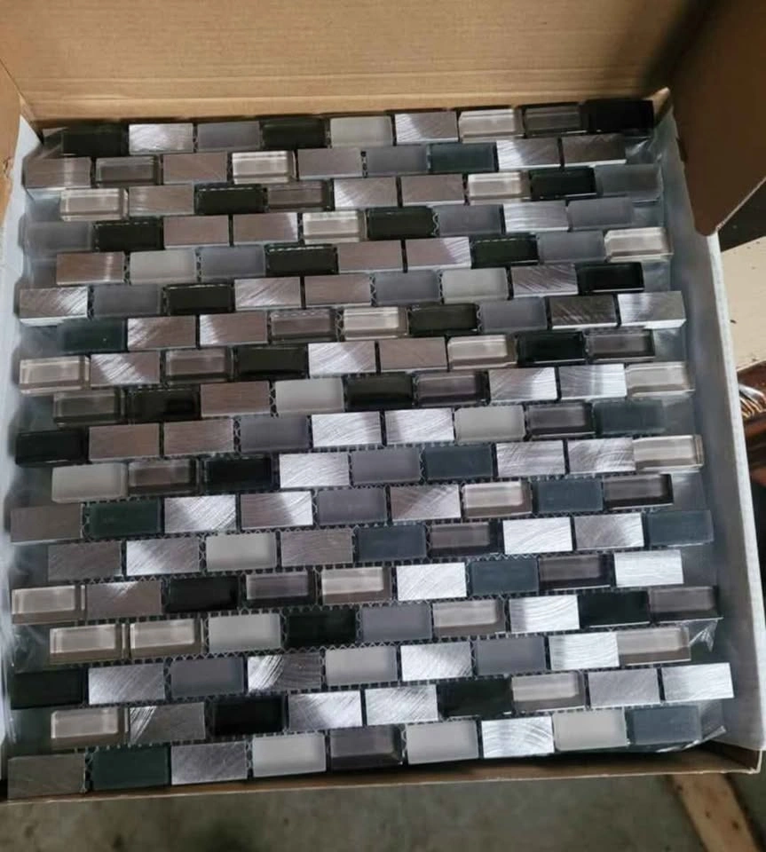 New 2 boxes (23 tiles) mosaic glass tiles Pick up north - photo 2