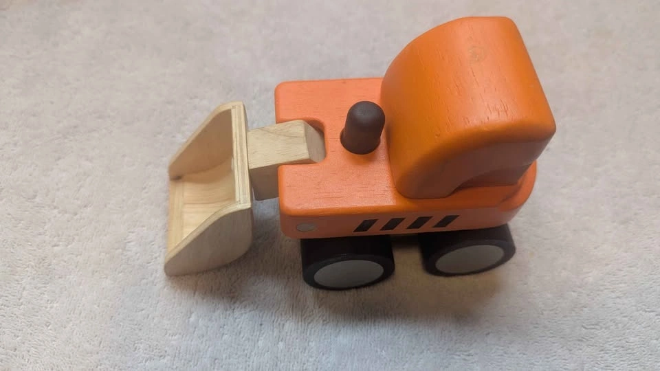 Plan Toys Wooden Truck Digger Bulldozer - photo 4