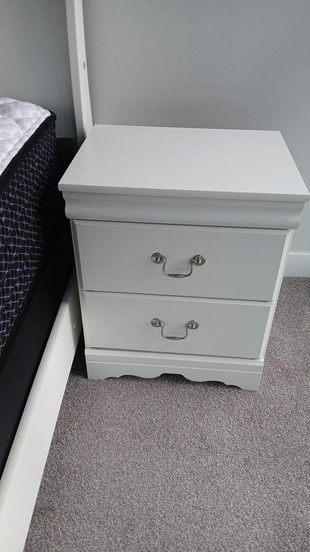 Queen Bed Set - photo 2