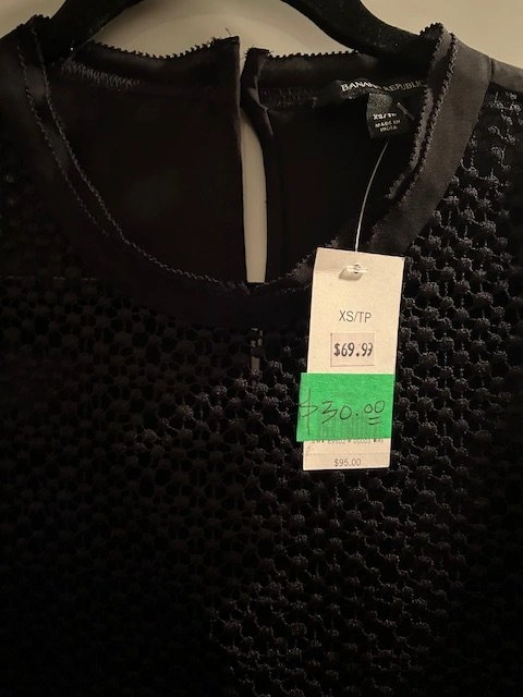 BRAND NEW Banana Republic XS Black Open Weave Top - photo 5