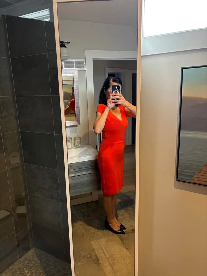 HUGO BOSS V-neck lined Dress, Size 4 - photo 5