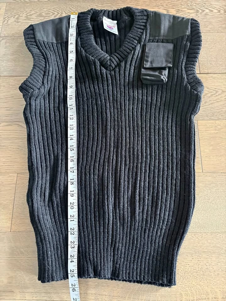 Woolly Pully Black V-Neck Vest - Men's Medium