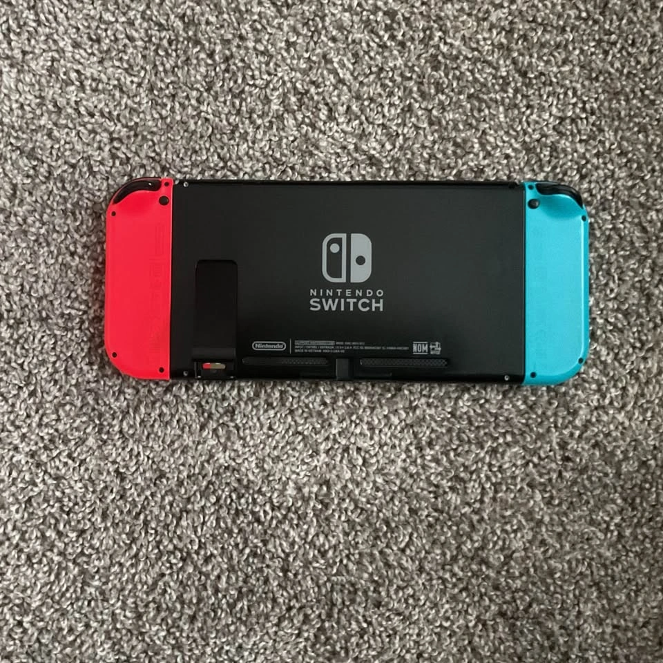 Switch 1 - Looking to trade for Switch 2. (Also looking to sell) - photo 2