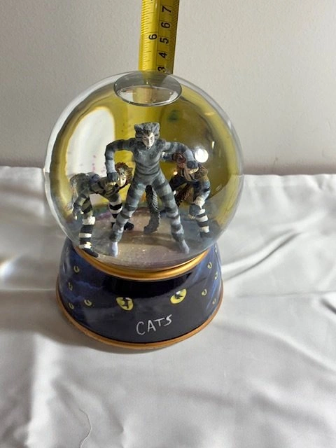 RARE 2001 CATS Musical Snow Globe - San Francisco Music Box Co.