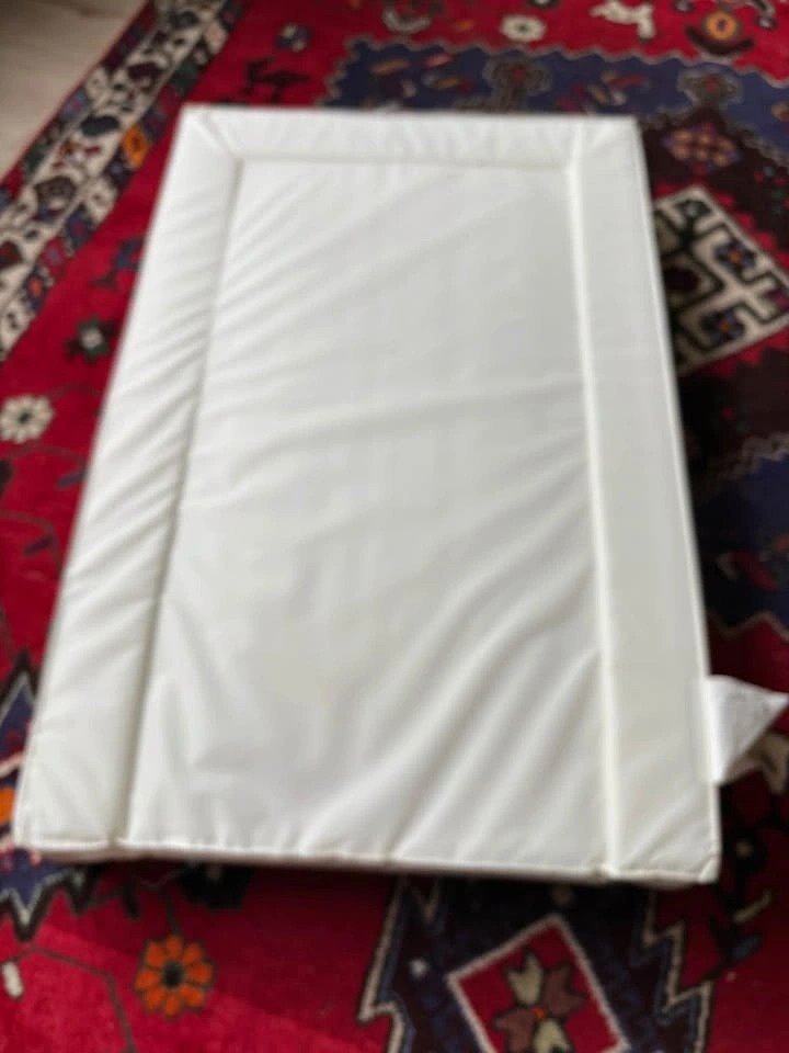 IKEA VÄDRA Changing Pad - photo 4