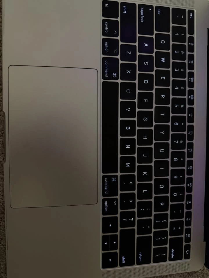 Macbook Pro 2017 13in - photo 4