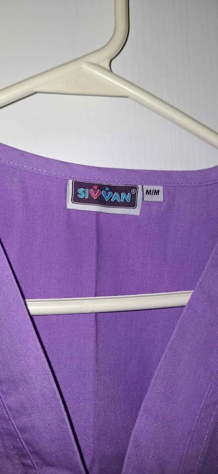 Sivvan Unisex Scrub Shirts - Size Medium - photo 2