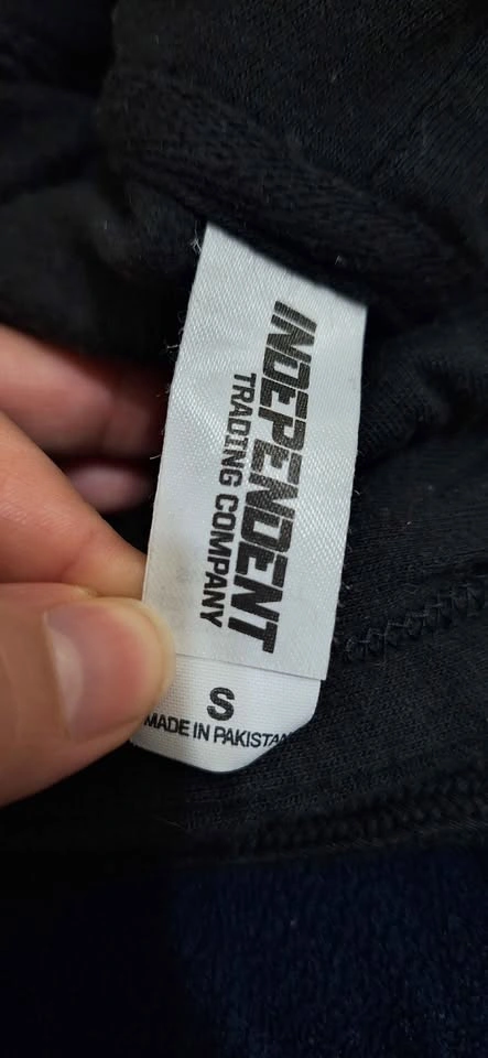 Chloe Moriondo Suckerpunch Hoodie - photo 3