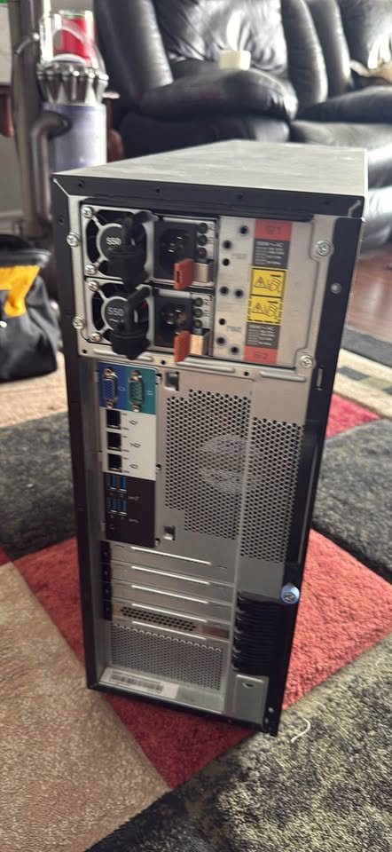 Lenovo ST250 Server, dual PS, ent IMM license, 32GB RAM - photo 2