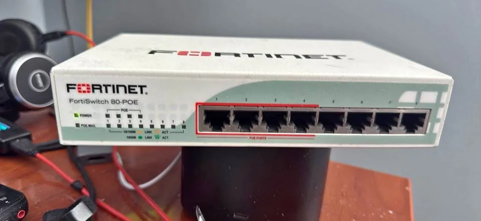 Fortinet FortiSwitch 80-POE