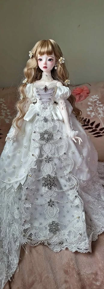 Beautiful Sadie 1/4 Recast BJD Doll - Full Set