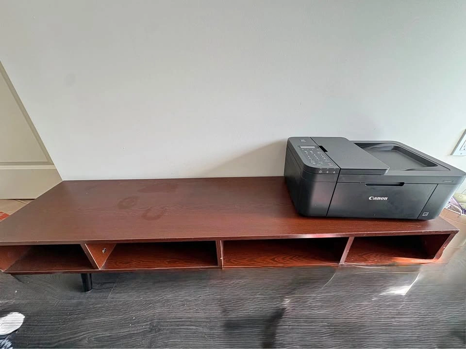 Tv stand