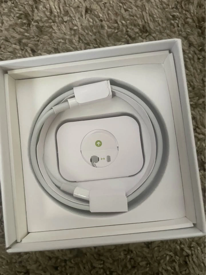 AirPods Pro 2nd Gen (USB-C) - photo 5