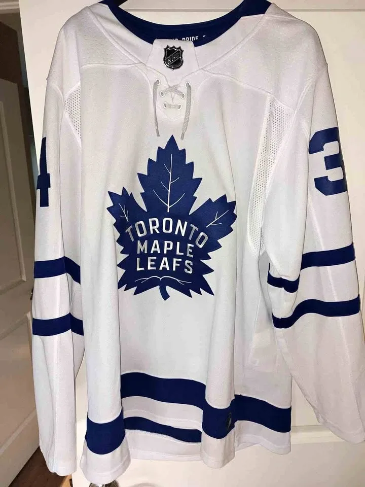 Adidas Toronto Maple Leafs Auston Matthews Jersey