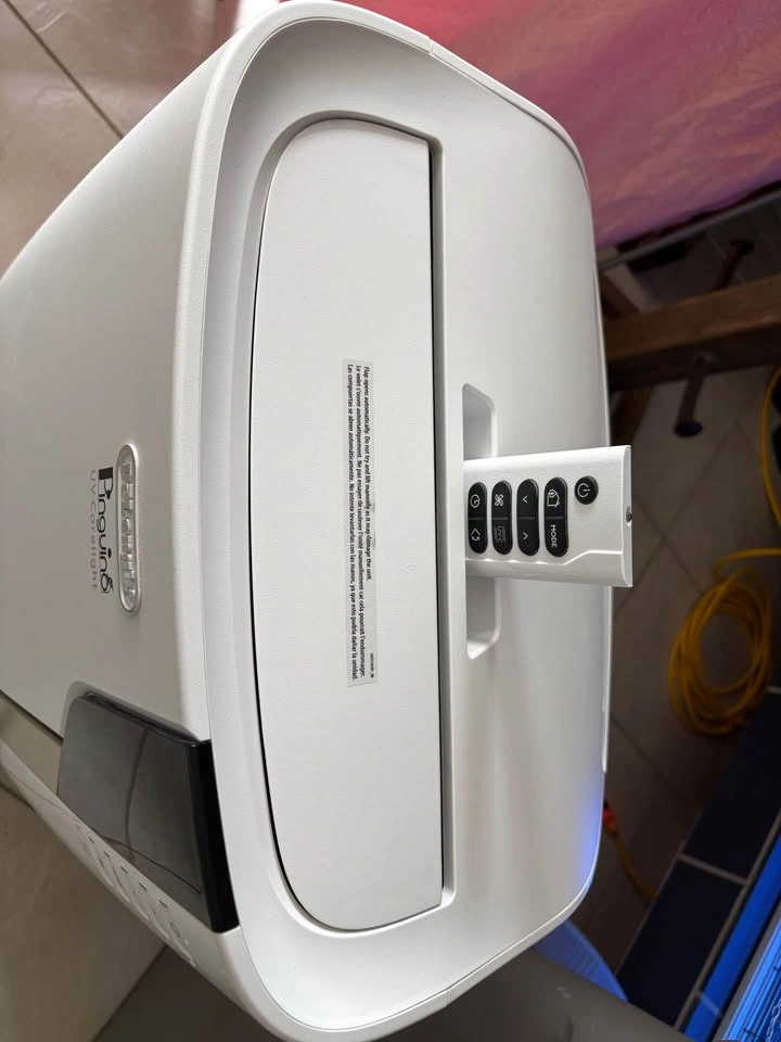 DeLonghi Pinguino UV-Carelight Arctic Whisper Extreme Portable A - photo 4