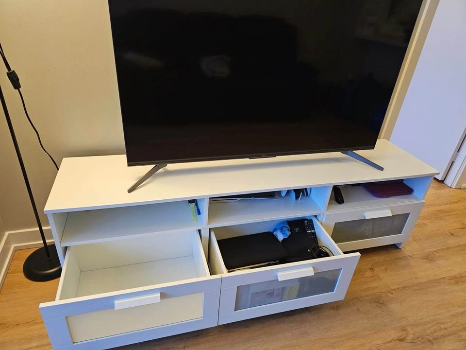 IKEA TV bench for sale - good condition - photo 2