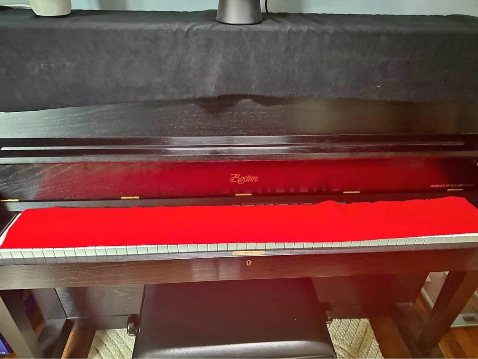 Boston UP-118S PE Upright Piano by Steinway & Sons