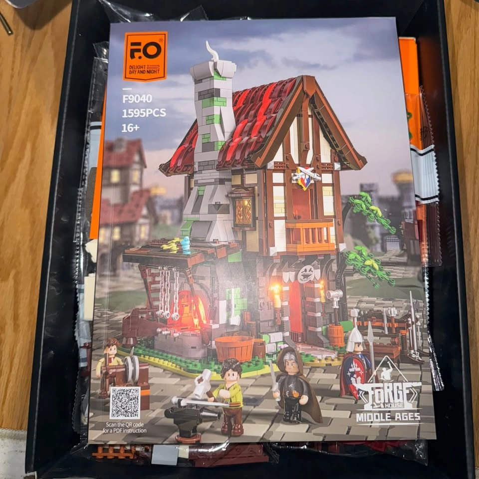 Funwhole Medieval Forge-House Lighting Building-Bricks Set - photo 4