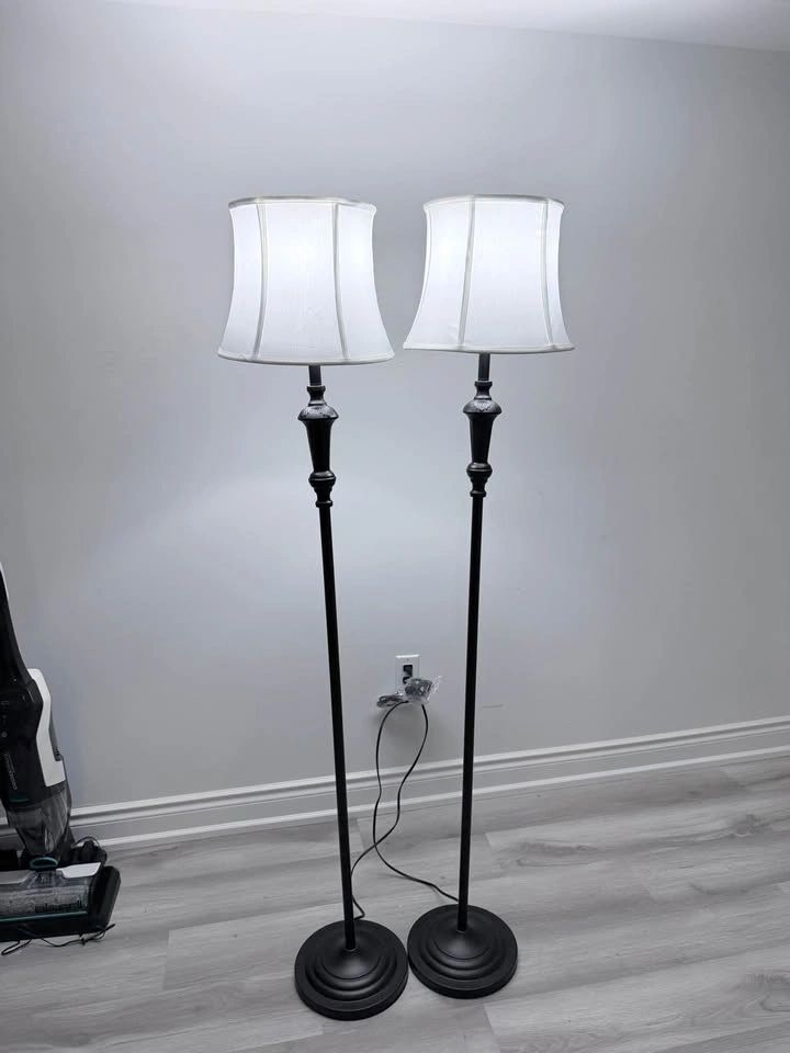 floor lamp - photo 3