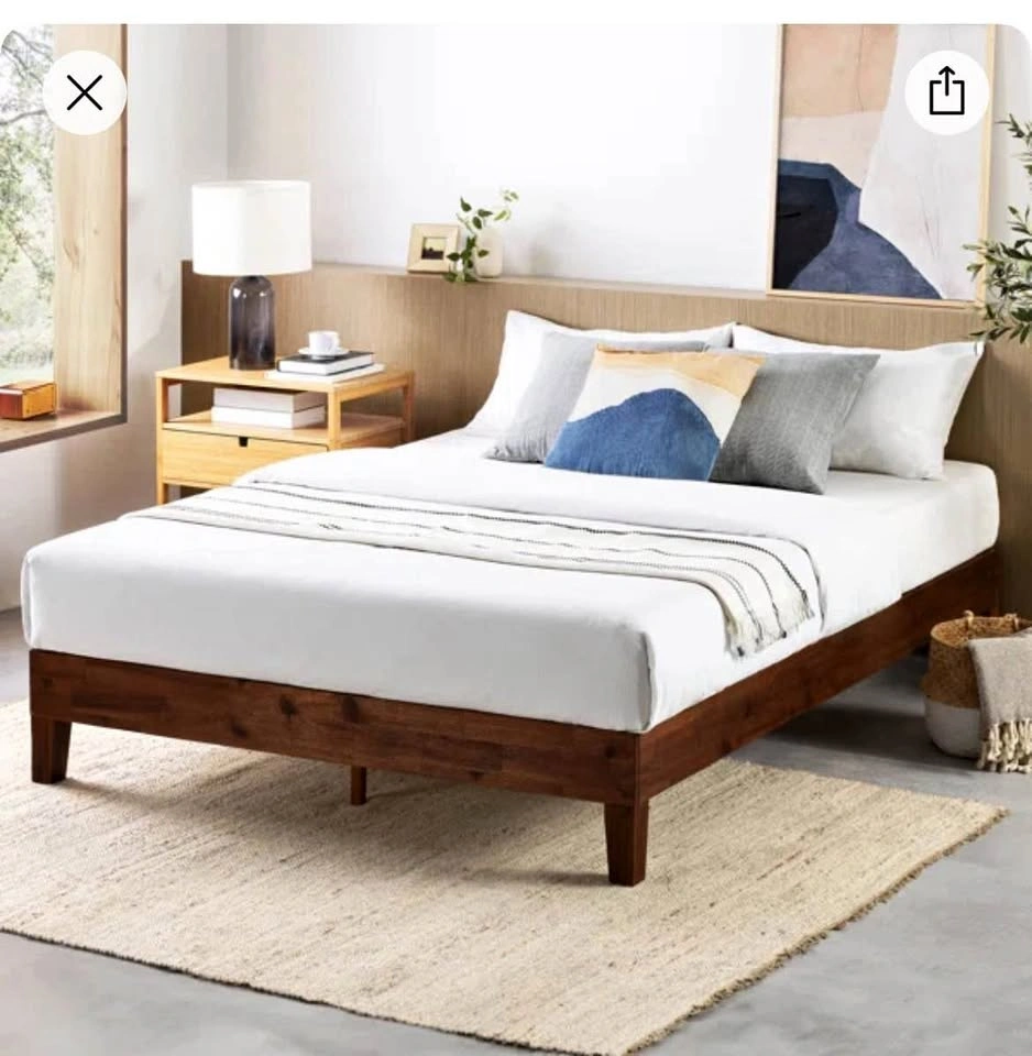 King bed (mattress + frame)