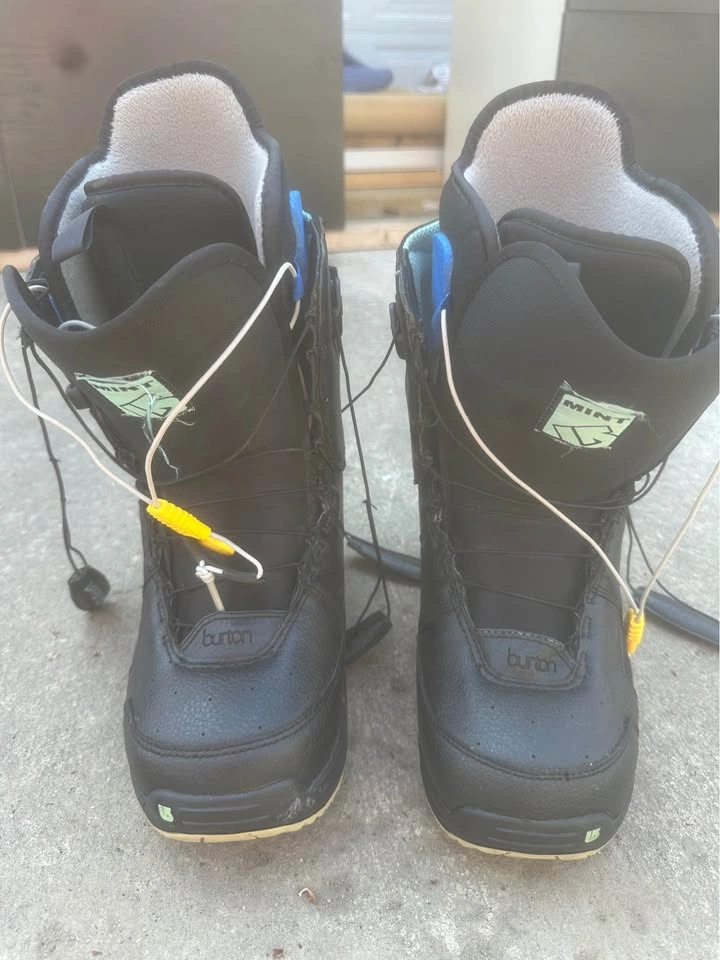 Burton Ivy 151 Snowboard Package w/ Bindings, Bag, Boots - photo 2