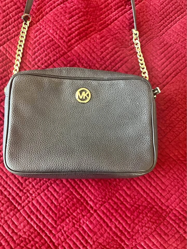 Michael Kors Fulton 9x7 Pebbled Leather Crossbody Bag BLACK