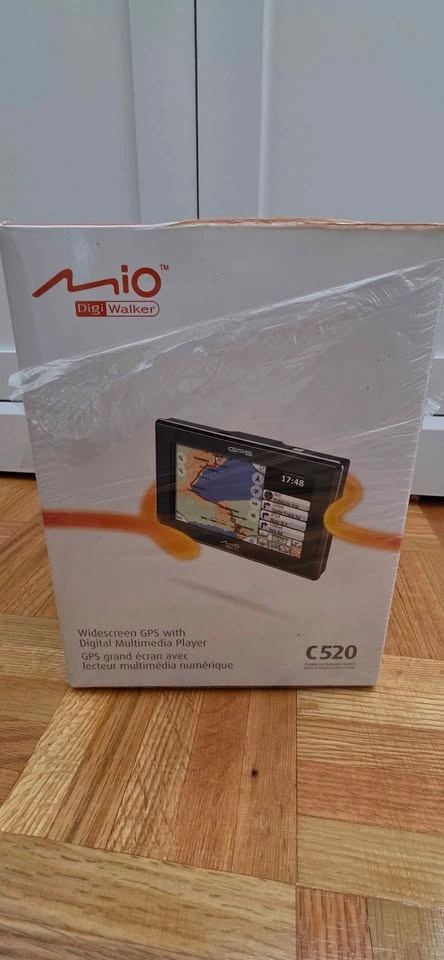 Mio DigiWalker C520 GPS - photo 2