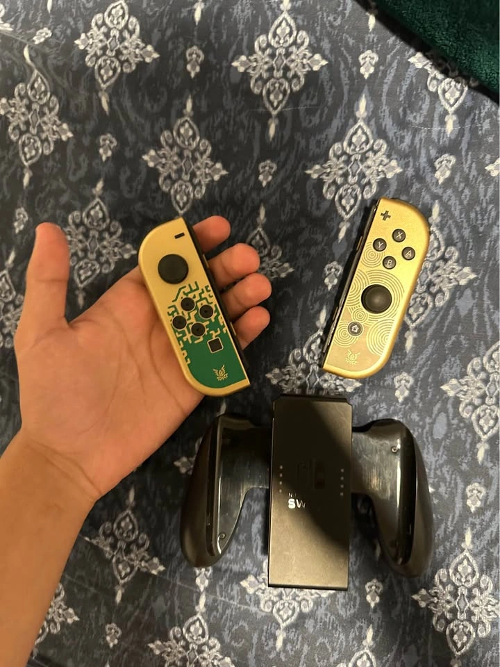 Zelda Joy Cons Nintendo Switch - photo 2
