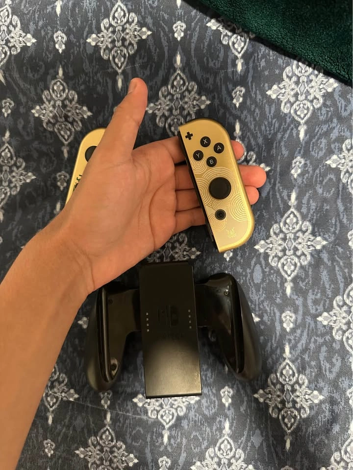 Zelda Joy Cons Nintendo Switch - photo 4