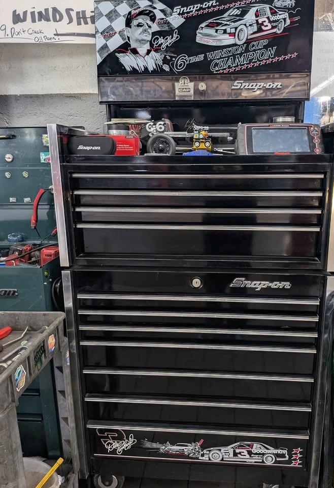 1994 Dale Earnhardt Limited Edition Snap On Tool Box - photo 2