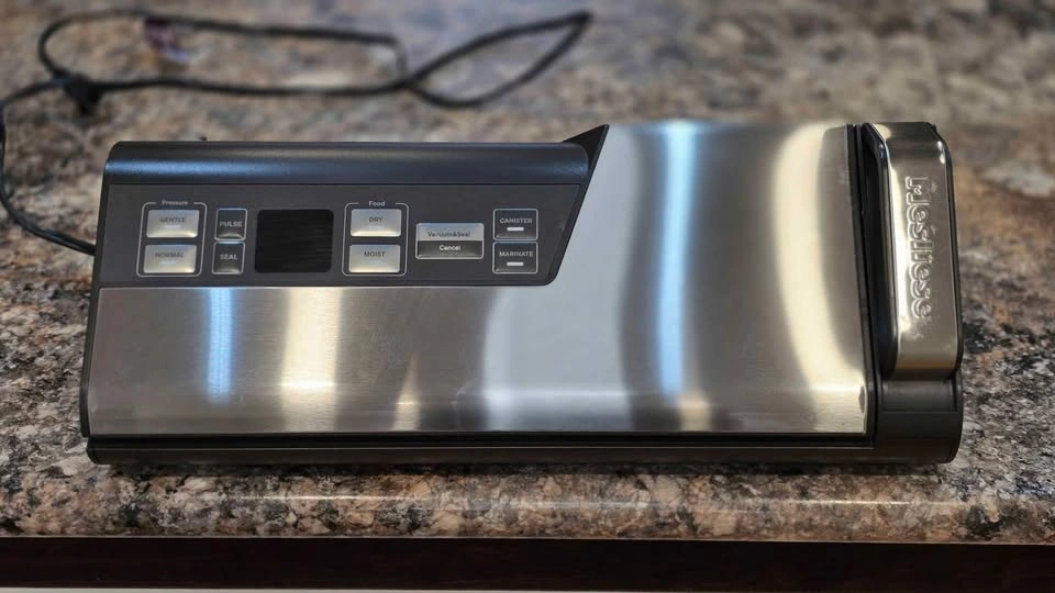 Mesliese 6-in-1 Vacuum Sealer Machine (Silver) - photo 2